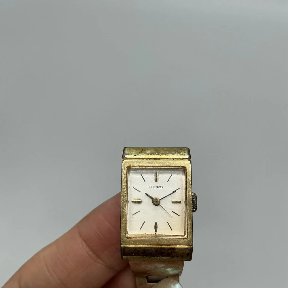 Vintage Seiko Womens Watch 16mm 1104-3409 Gold Silver Two Tone Manual 6.25